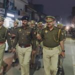 सीओ रमेश तिवारी के नेतृत्व में गोला नगर में फ्लैग मार्च, सुरक्षा व्यवस्था का लिया जायजा