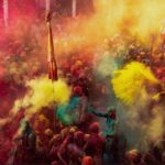 फीकी पड़ रही गांवों की पारंपरिक होली फगुआ गीतों की जगह डीजे और शोर ने ली आधुनिकता की चकाचौंध में फीकी पड़ रही पारंपरिक होली